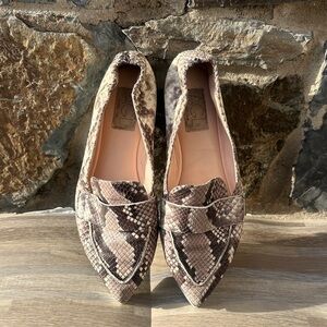 AGL  Attilio Giusti Leombruni Micro Pointed Toe Loafer in Tan Snakeprint Size 38